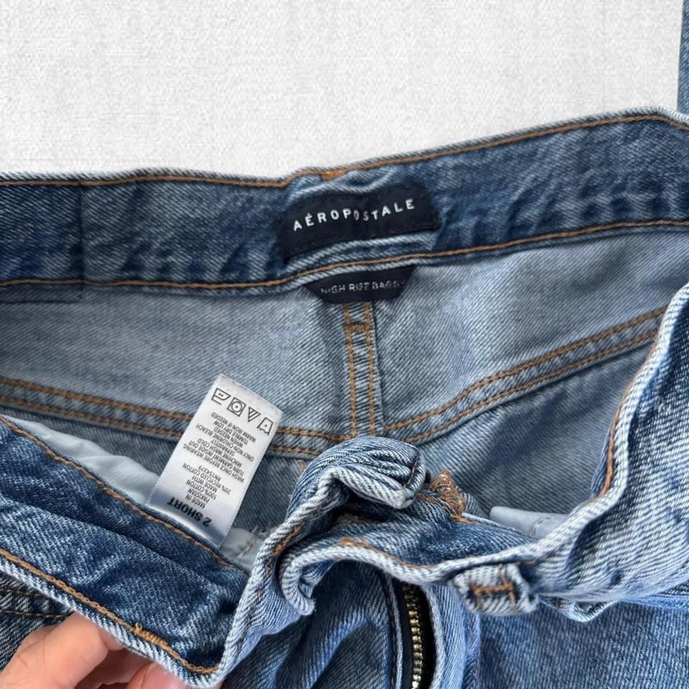 Aeropostale High Rise Baggy Jeans Medium Wash Blue Womens Size 2 Short Denim - Picture 7 of 8